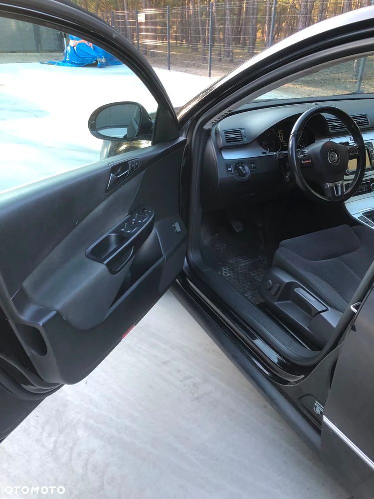 Volkswagen Passat 2.0 TDI 4Mot Comfortline - 8