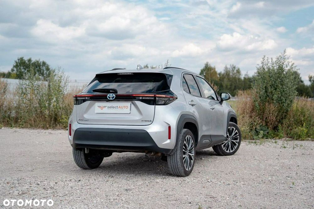 Toyota Yaris Cross Hybrid 1.5 Executive - 4