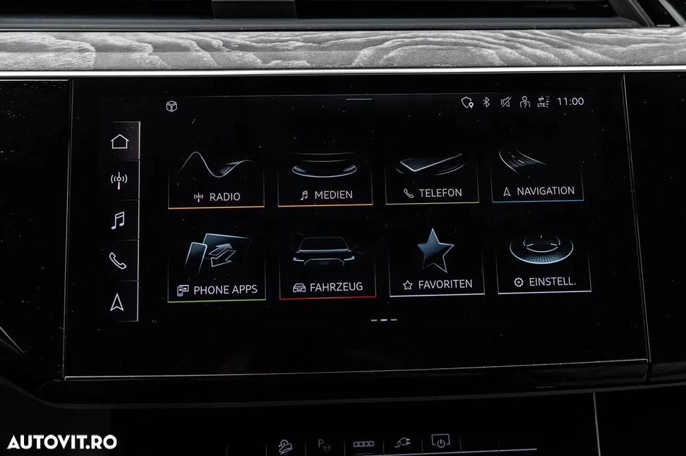 Audi Q8 e-tron - 12