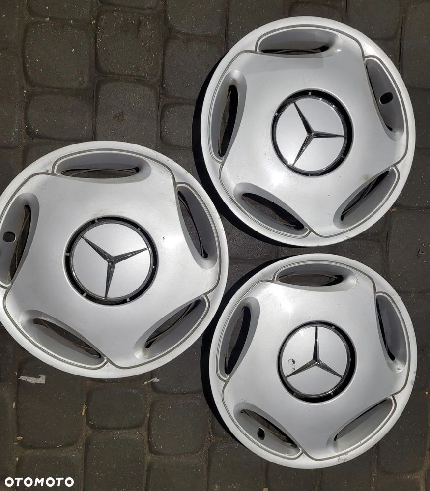 KOŁPAKI DEKLE MERCEDES - 15 CALI - Na sztuki - 1