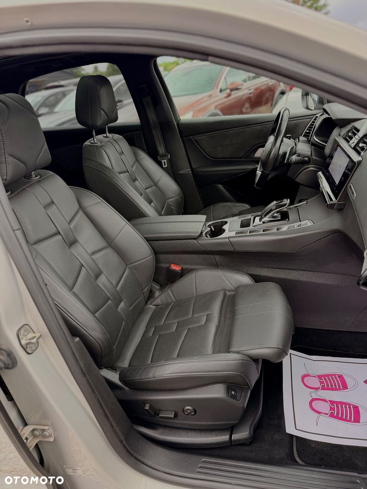 DS Automobiles DS 7 - 10