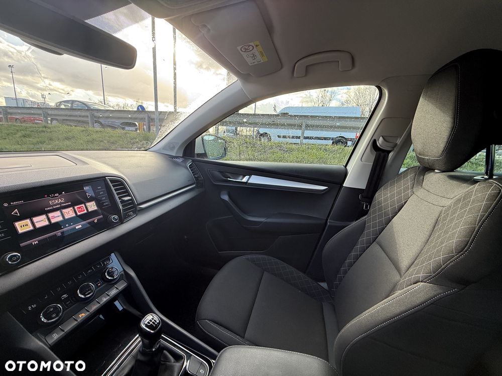 Skoda Karoq 1.0 TSI Selection - 25