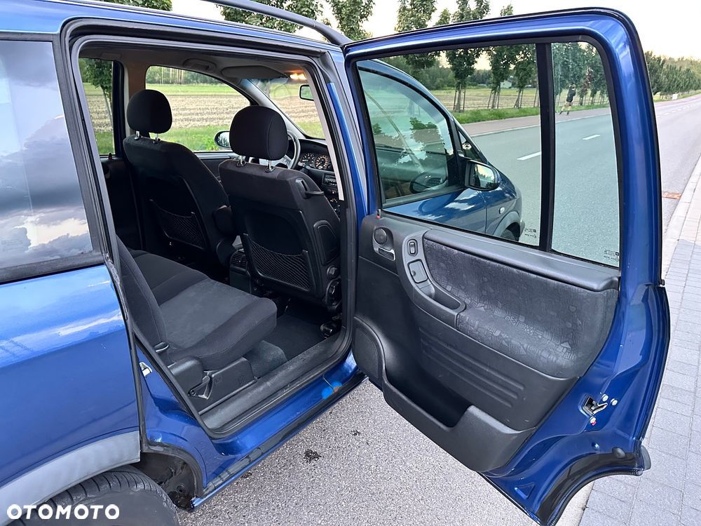 Opel Zafira 1.8 16V Elegance - 25