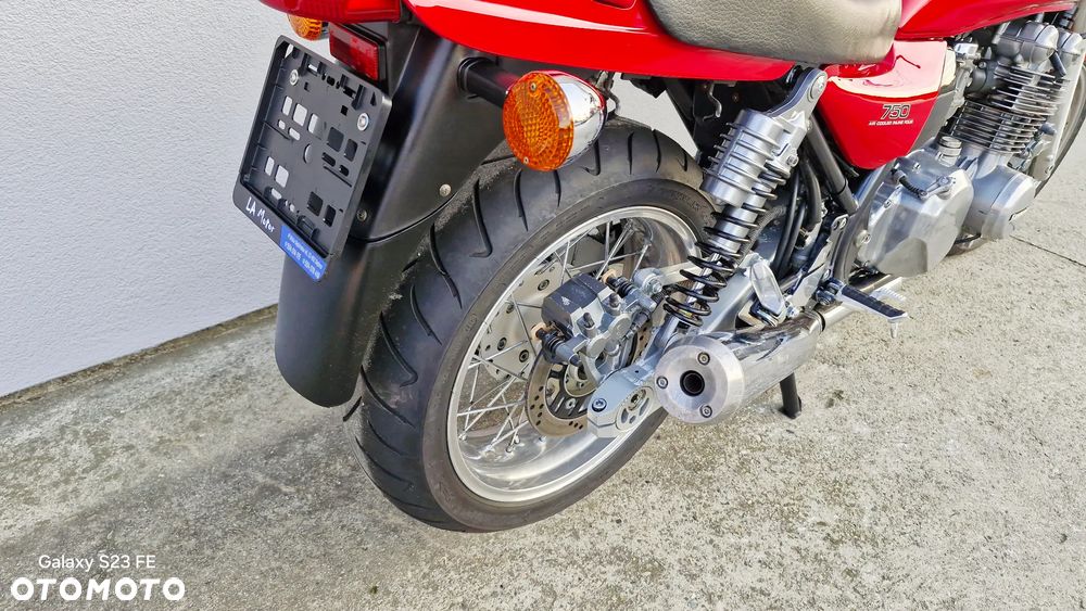 Kawasaki Zephyr - 24