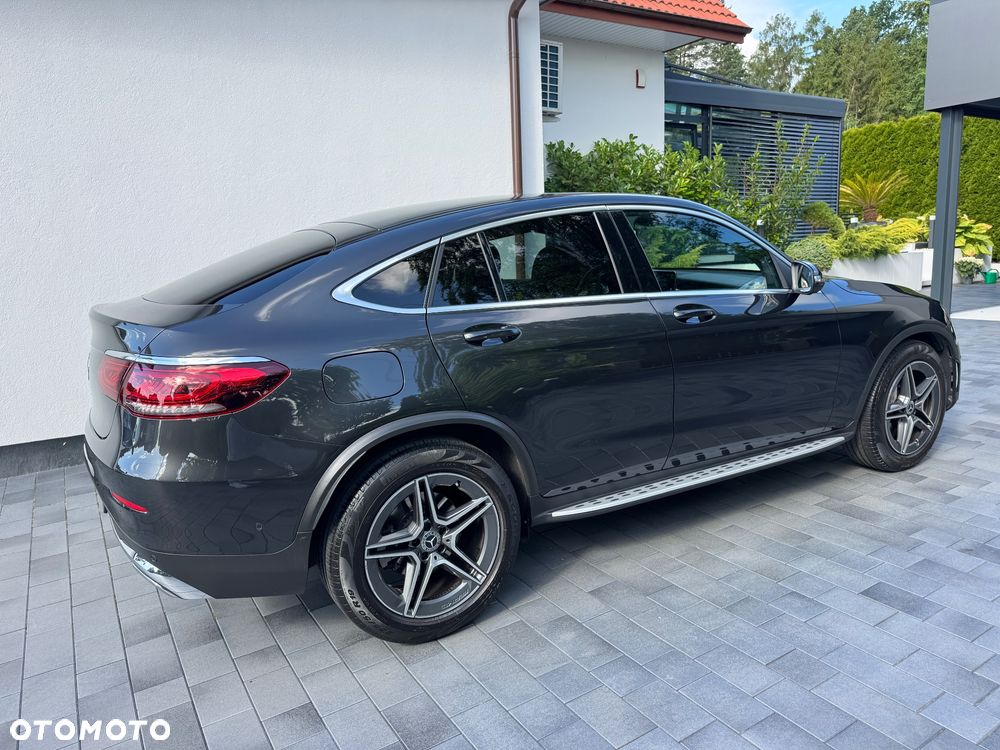 Mercedes-Benz GLC 220 d 4Matic 9G-TRONIC AMG Line - 33