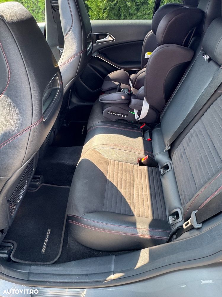 Mercedes-Benz CLA 250 - 14