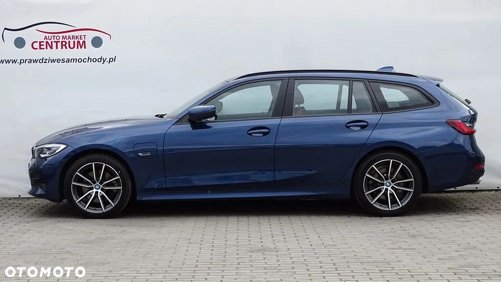 BMW Seria 3 320e M Sport - 11