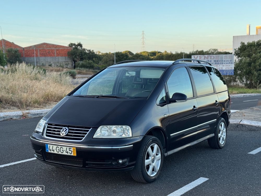 VW Sharan 2.0 TDI Confortline - 2