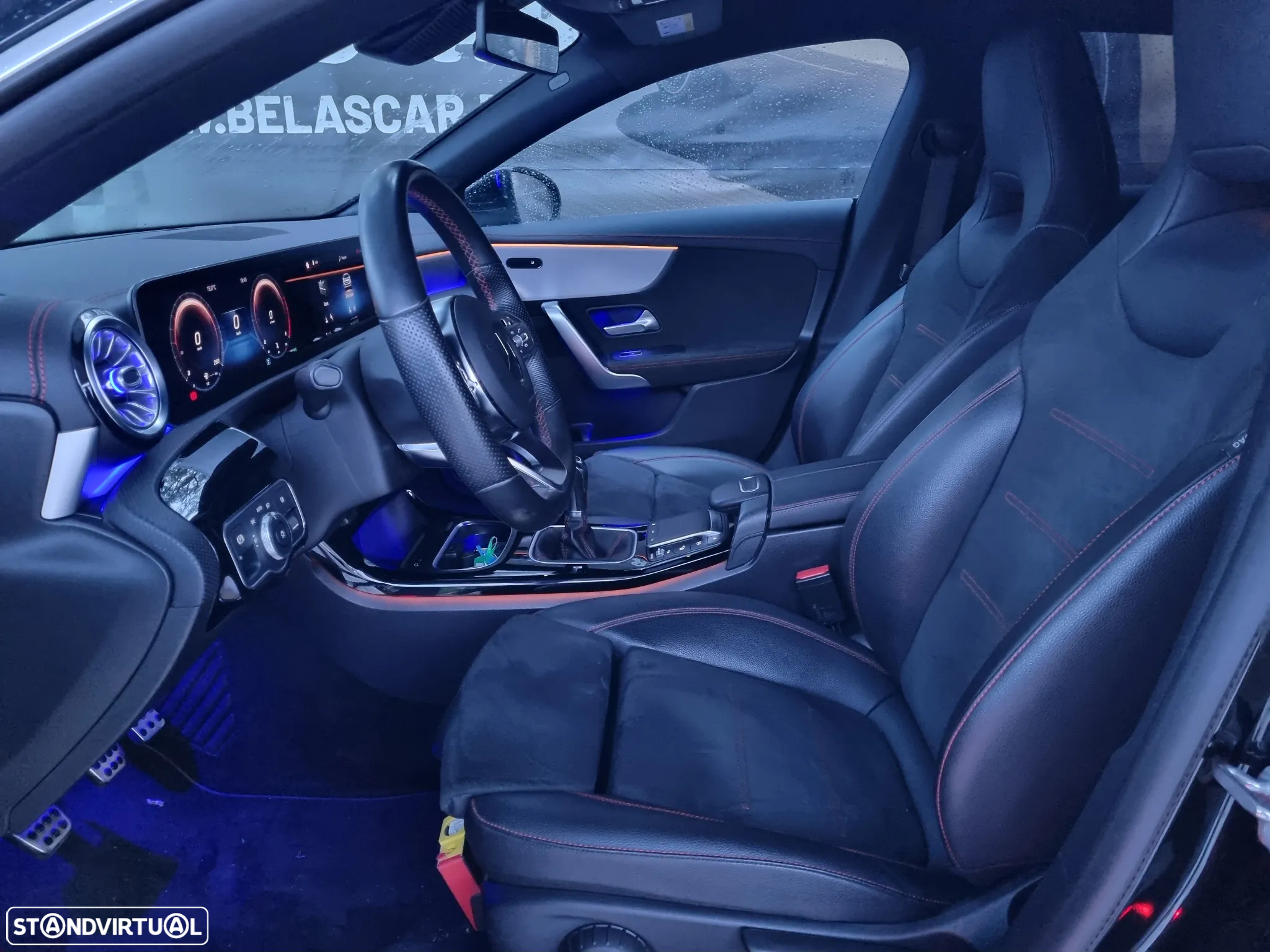 Mercedes-Benz CLA 180 d Shooting Brake AMG Line - 11