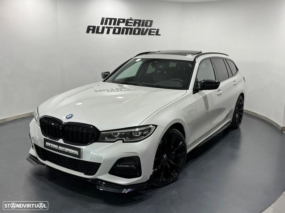 BMW 330 e Touring Pack M Auto - 3