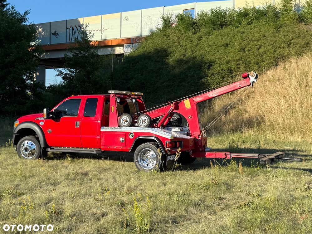 Ford F550 - 5