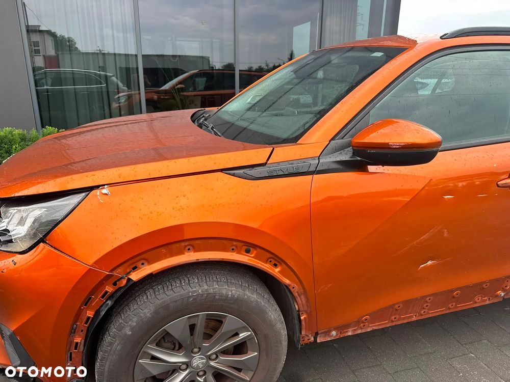 Peugeot 2008 - 11