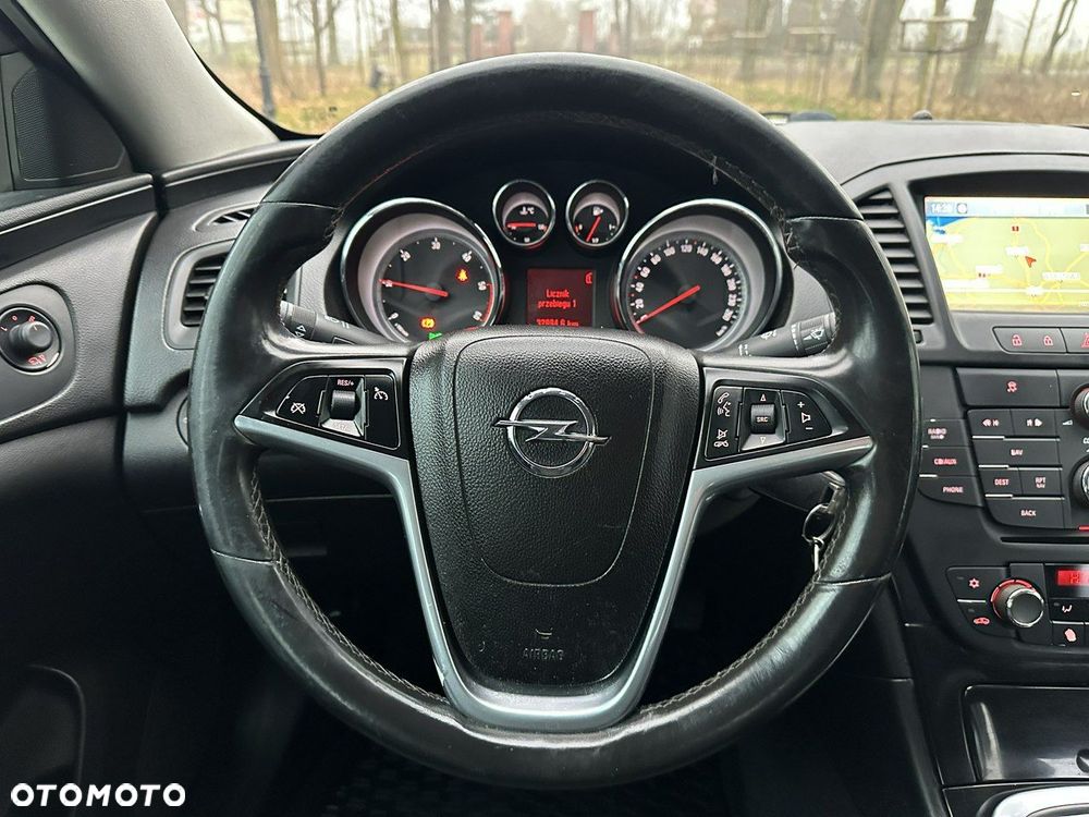 Opel Insignia - 36