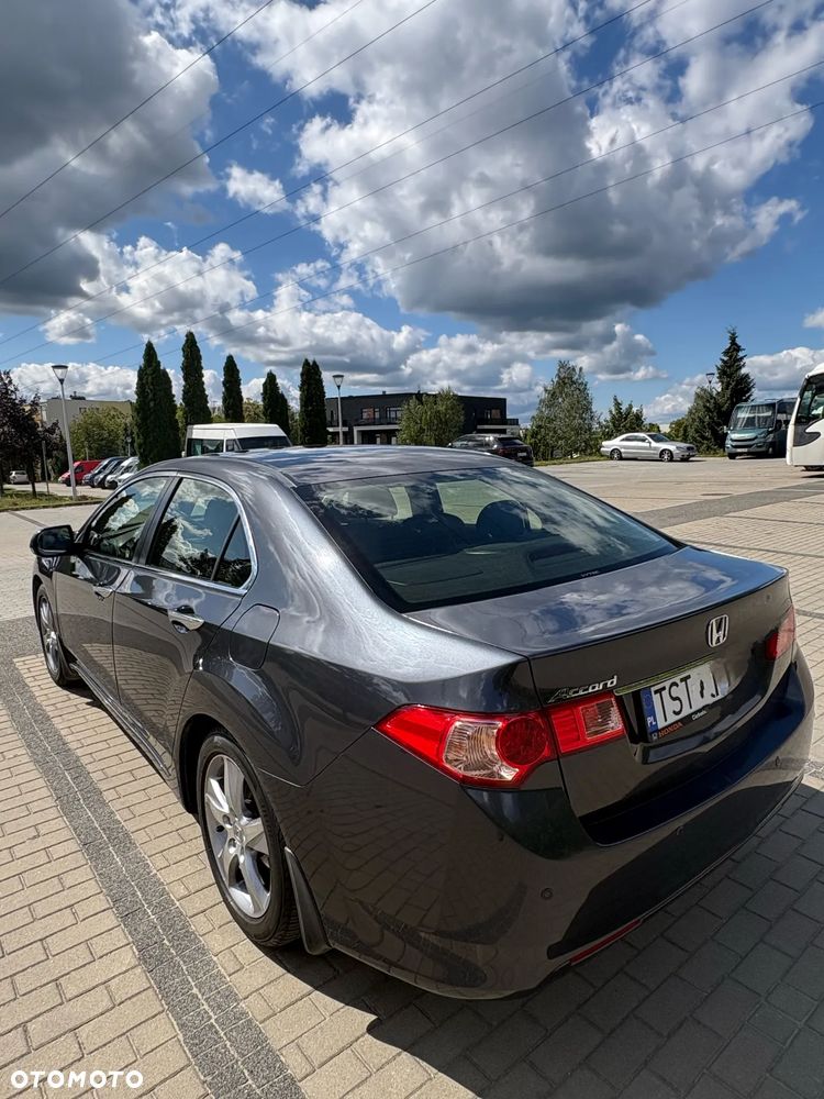 Honda Accord 2.0 Executive - 4