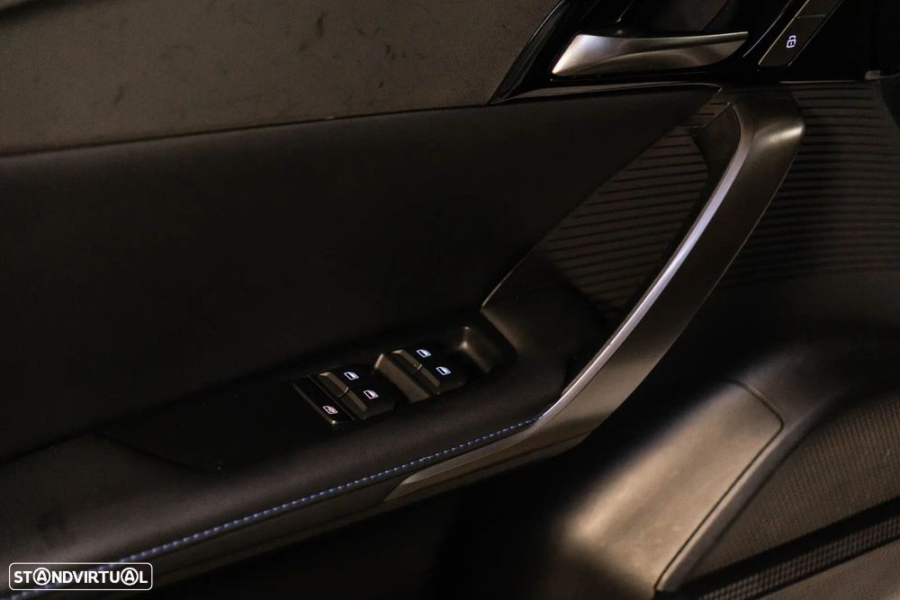 MG MG4 64 kWh Comfort - 37