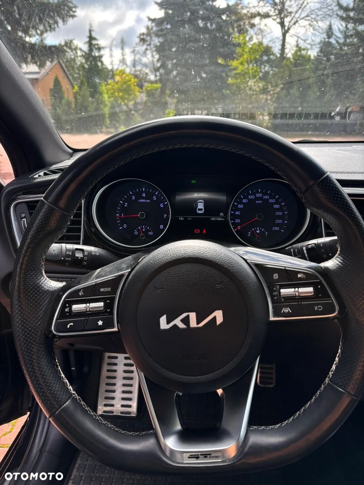 Kia ProCeed - 11