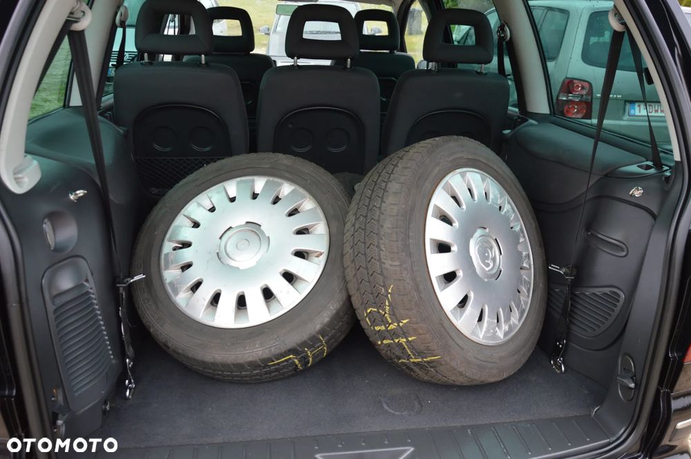 Volkswagen Sharan 2.0 TDI United - 32