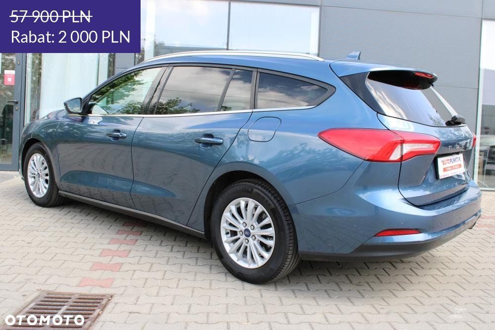 Ford Focus - 8