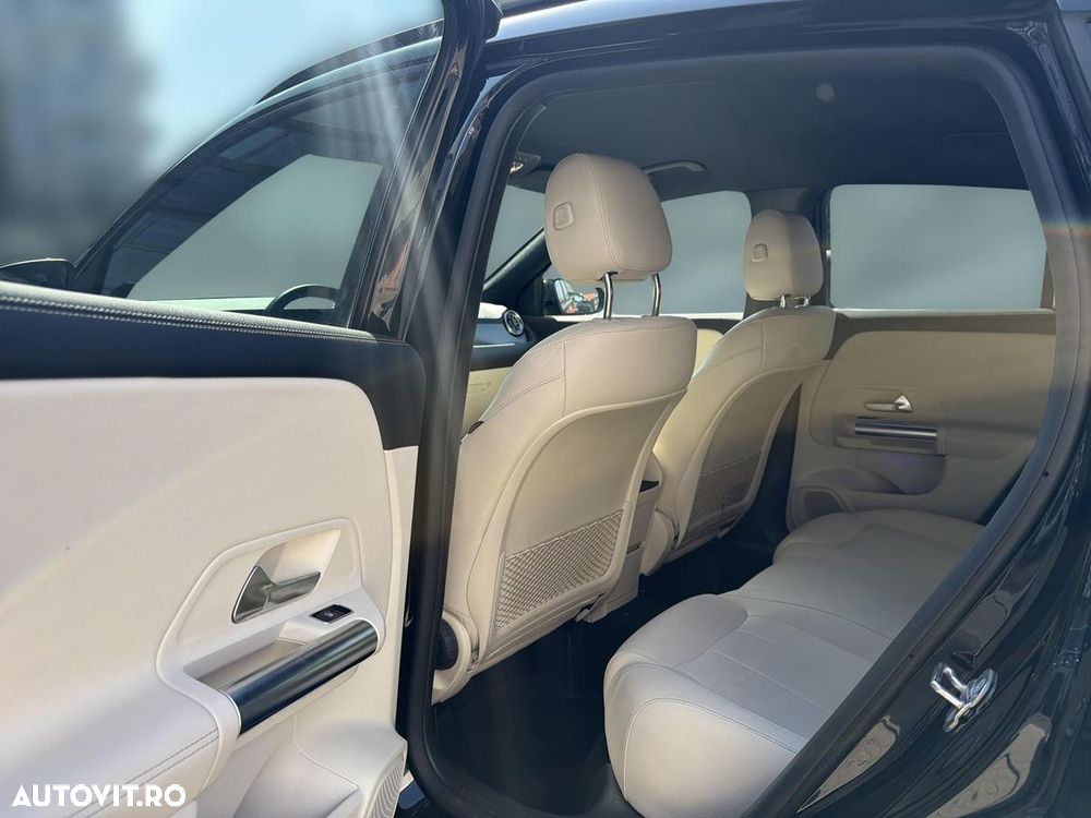 Mercedes-Benz GLA 200 d 4MATIC Aut. - 23