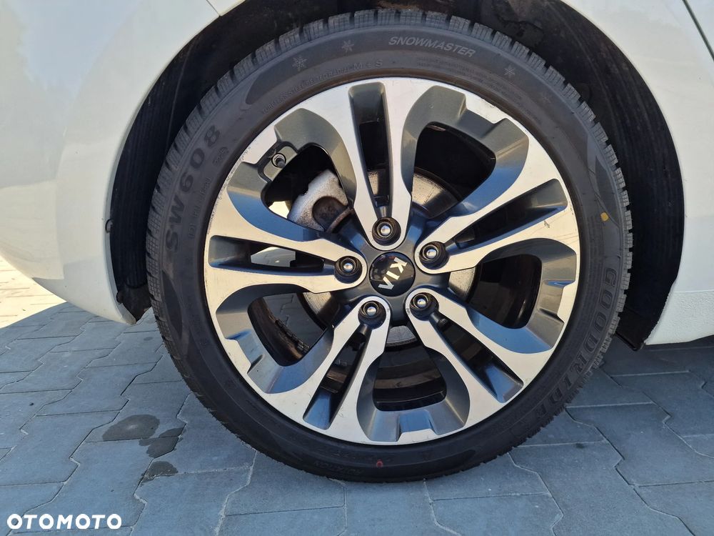 Kia Ceed 1.6 CRDi Business Line - 11