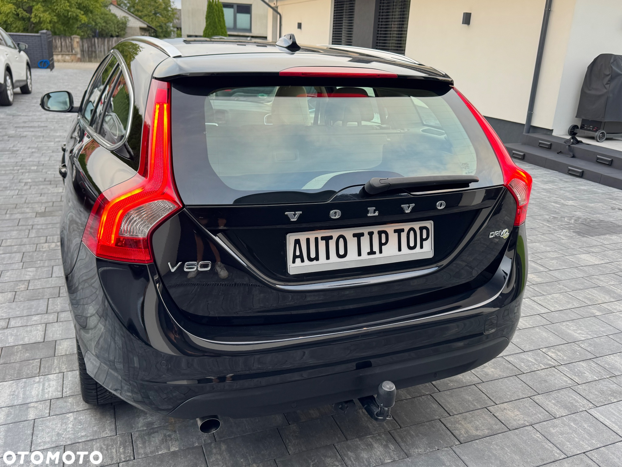 Volvo V60 D2 Summum - 3