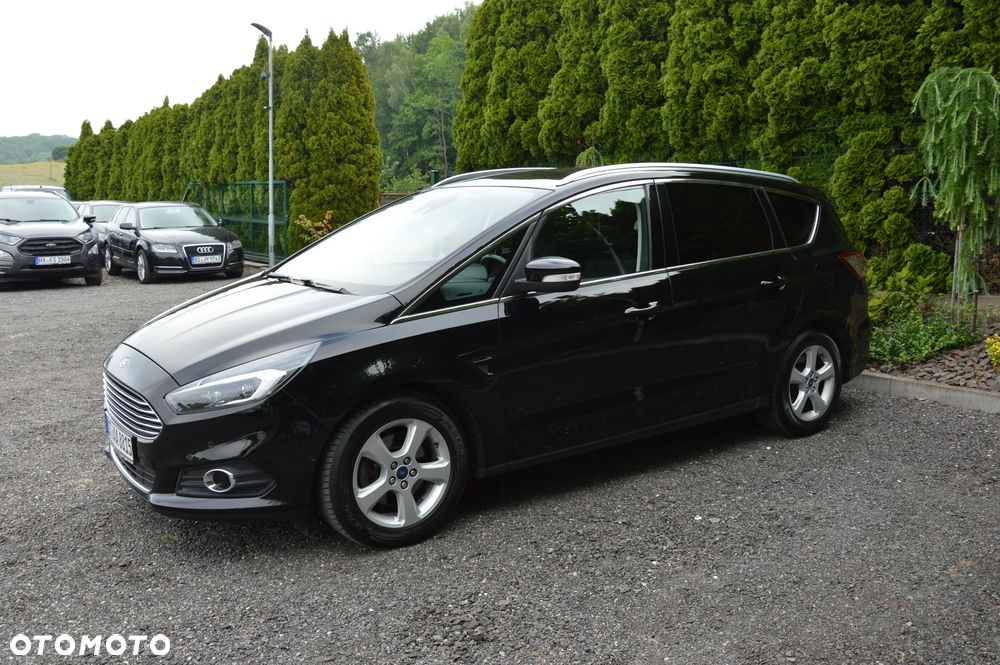 Ford S-Max - 14