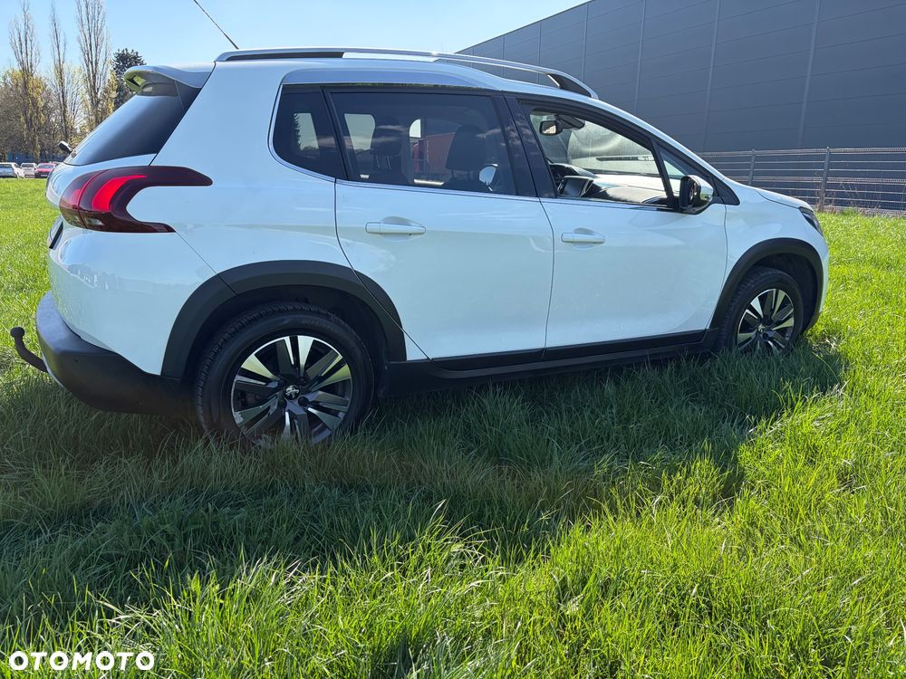 Peugeot 2008 PureTech 130 GPF Stop&Start Crossway - 9