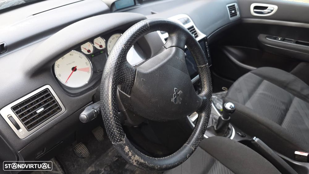 Peugeot 307 Break 1.6 HDi GoTech - 16