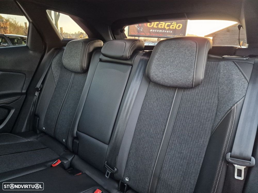 Peugeot 3008 1.2 PureTech GT Line - 14