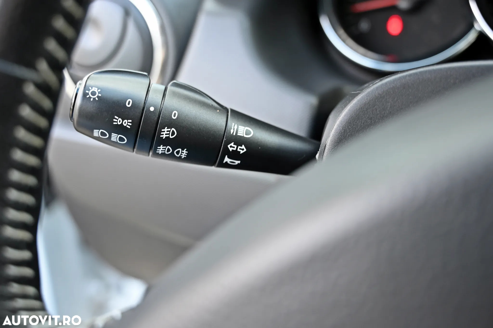 Dacia Duster dCi 110 FAP 4x2 Laureate - 21