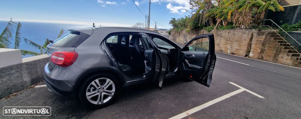 Mercedes-Benz GLA 220 CDI 4-Matic - 2