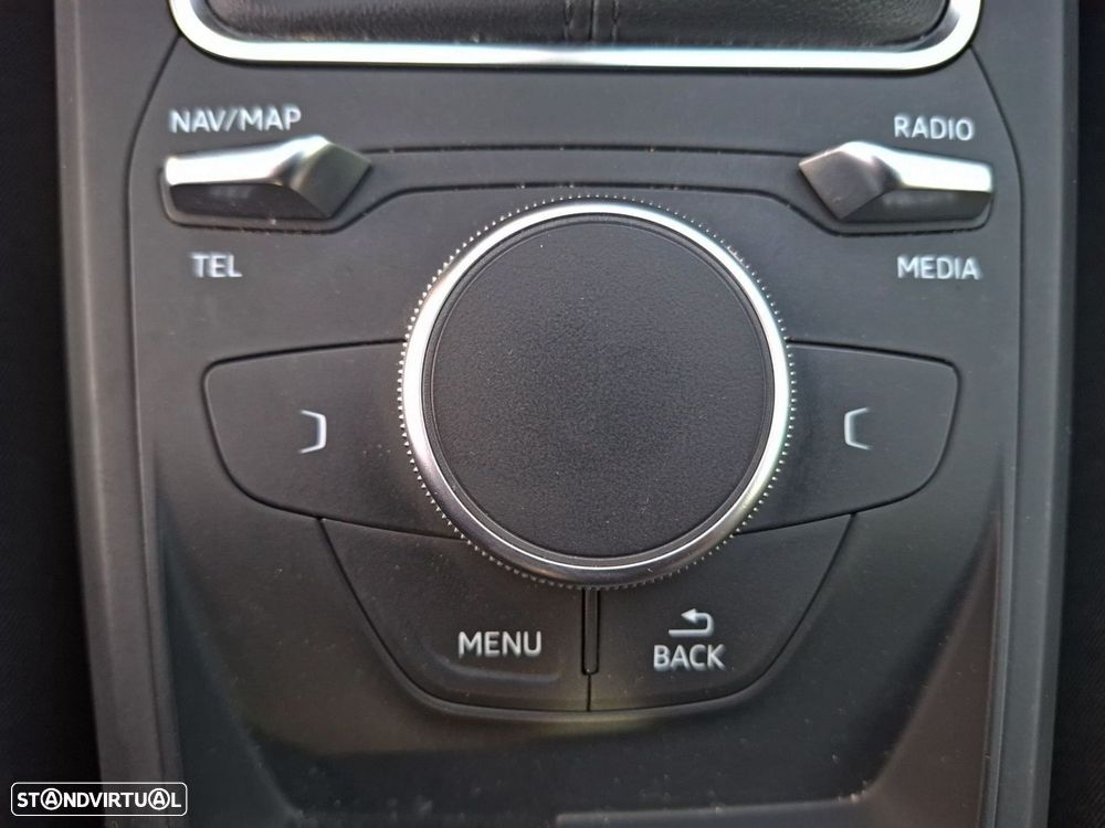 Audi Q2 30 TFSI - 21