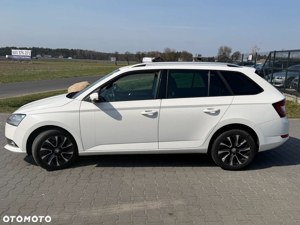 Skoda Fabia 1.0 TSI Essence - 4