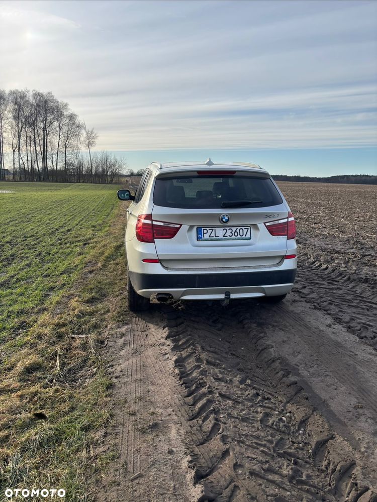 BMW X3 xDrive20d - 9
