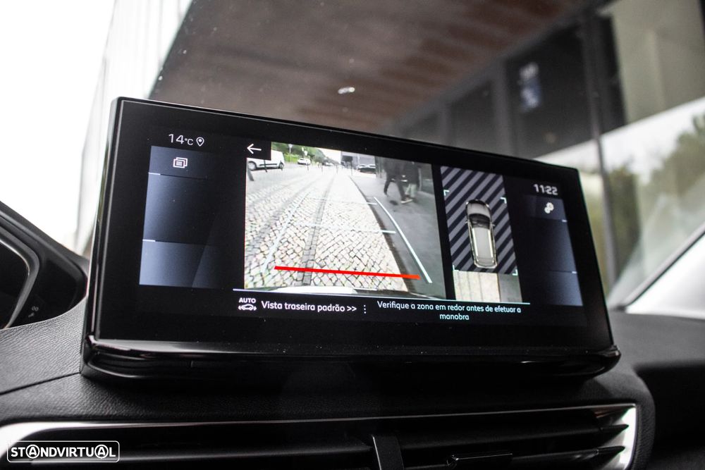 Peugeot 3008 1.5 BlueHDi Allure EAT8 - 42