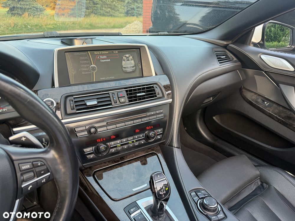 BMW Seria 6 650i - 31