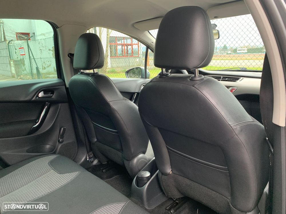 Citroën C3 1.4 HDi Exclusive - 28