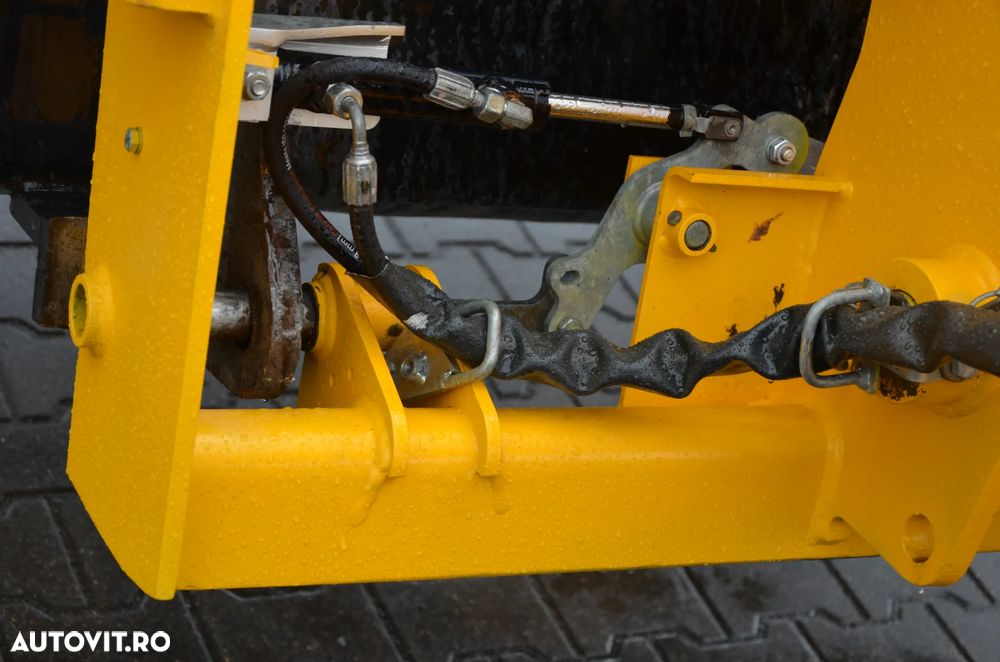 JCB - 13