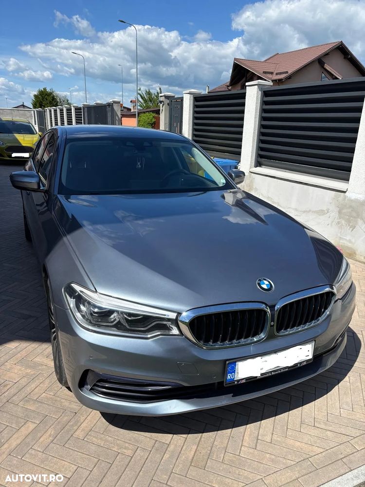 BMW Seria 5 520d xDrive AT - 1