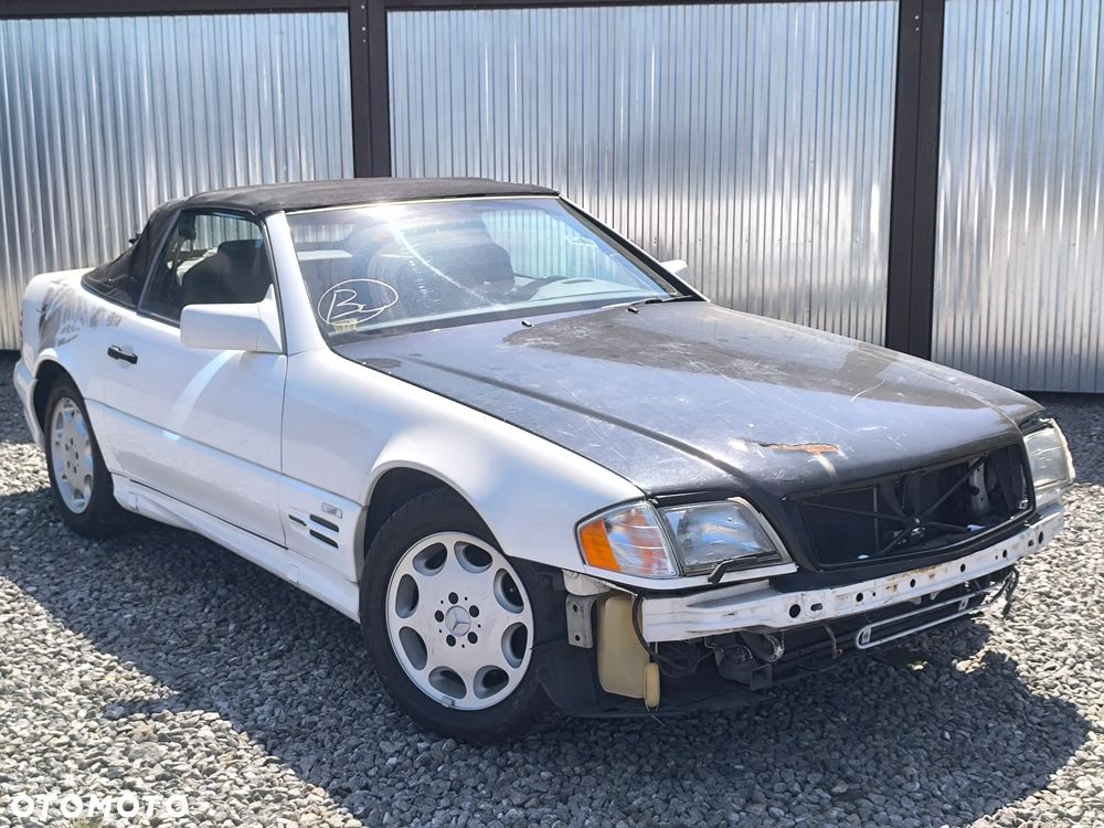 Mercedes-Benz SL - 1