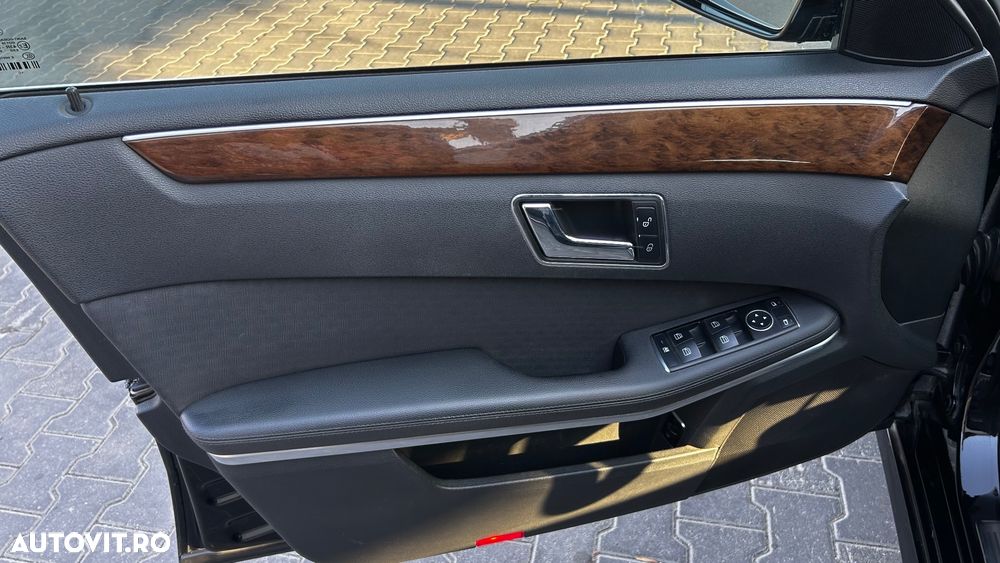 Mercedes-Benz E 220 CDI BlueEfficiency - 13