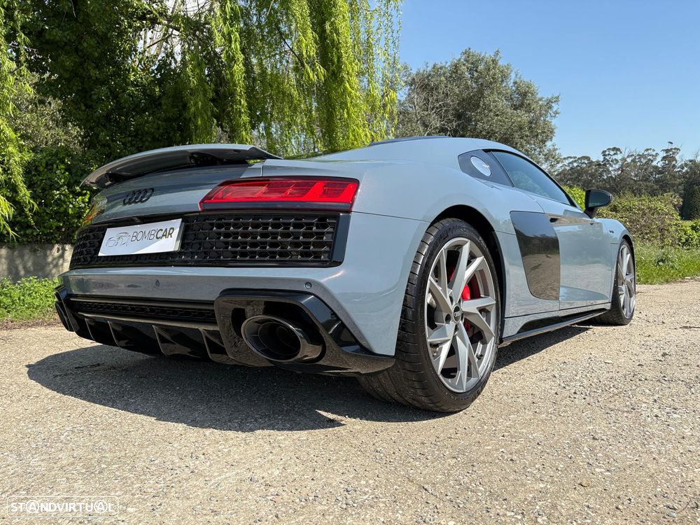 Audi R8 Coupé 5.2 FSI V10 S tronic - 38