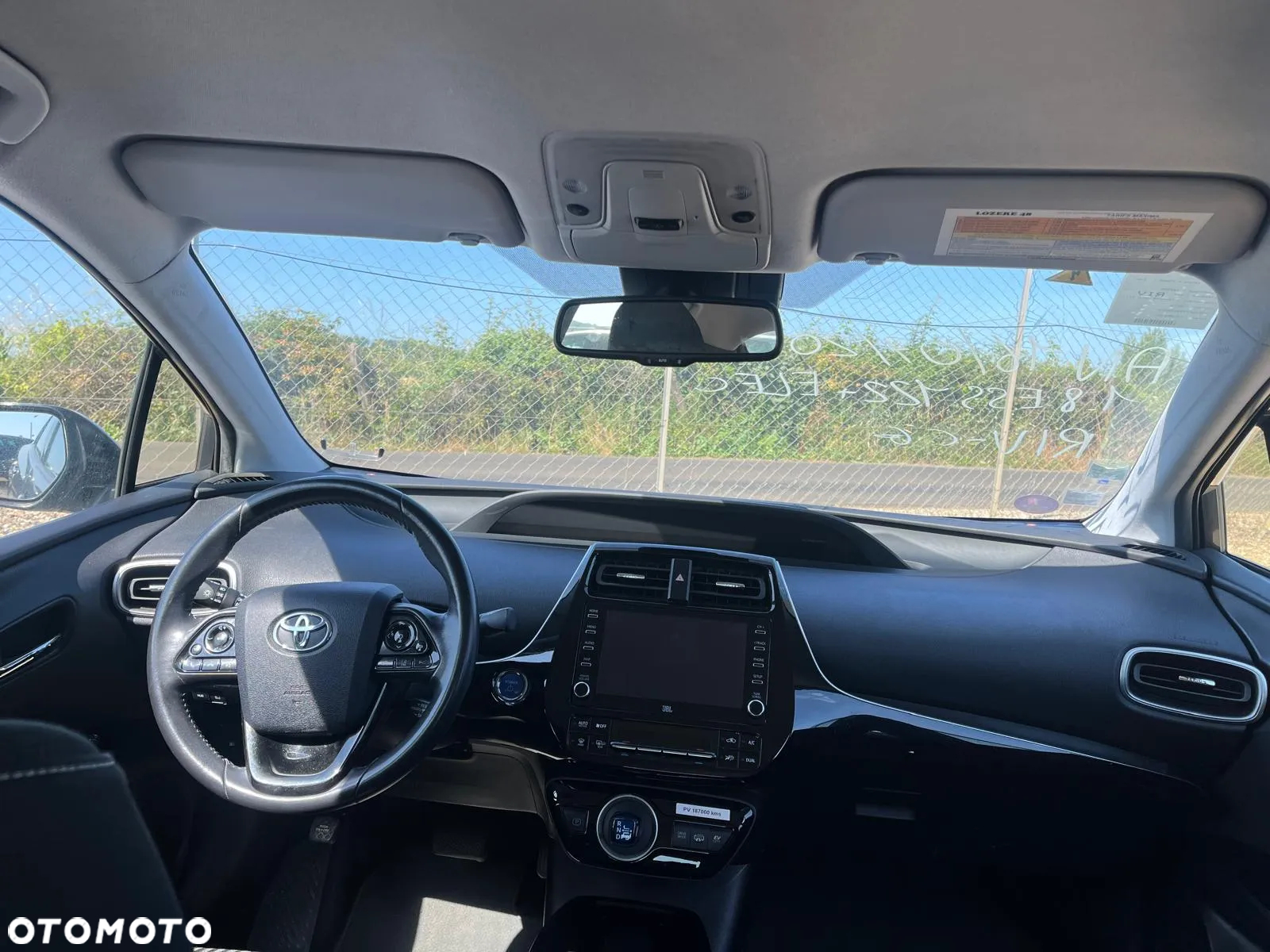 Toyota Prius - 5