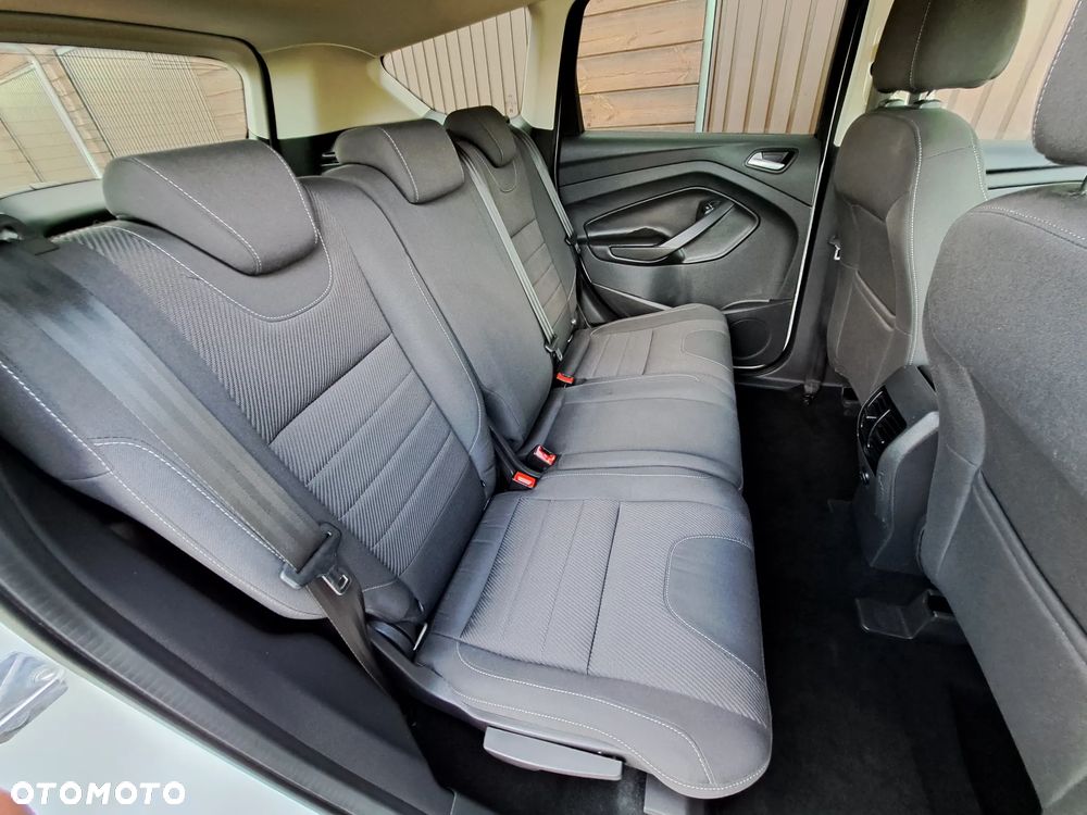 Ford Kuga 2.0 TDCi Titanium - 25