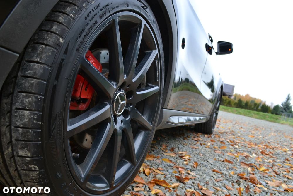 Mercedes-Benz GLA AMG 45 4-Matic - 38