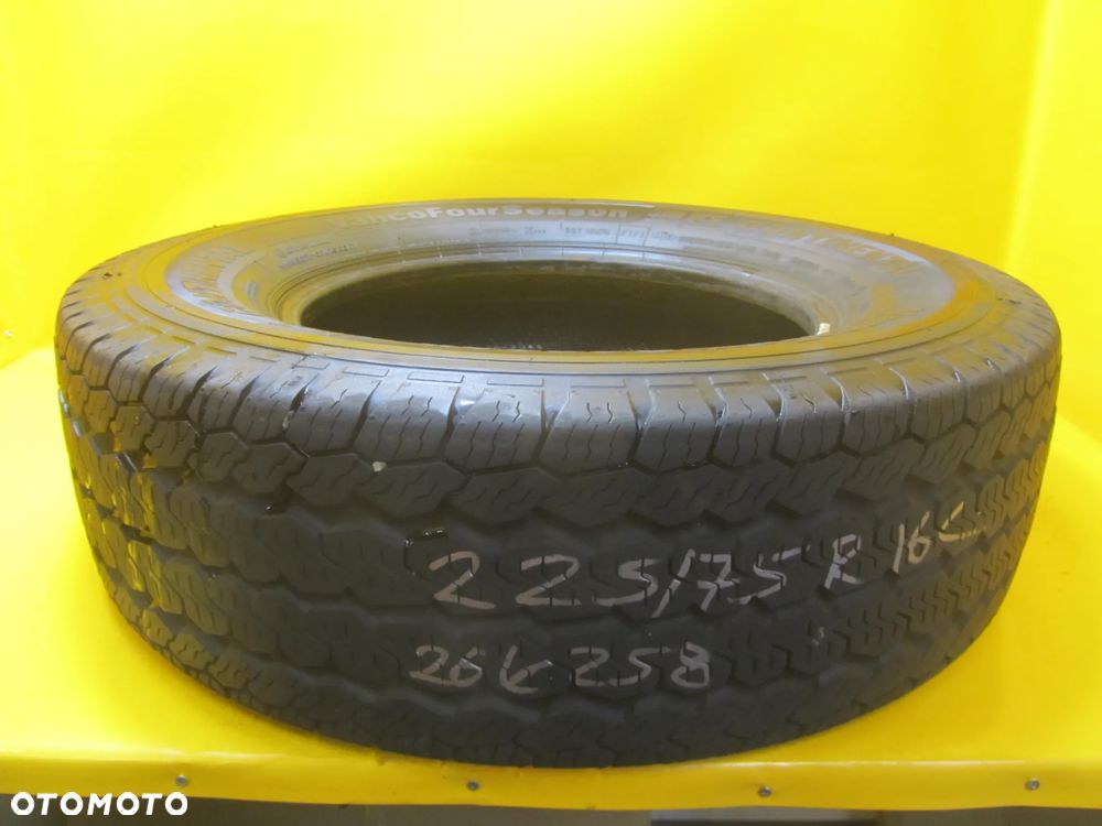 Opona Continental Vancofour season  225/75 R16C - 1