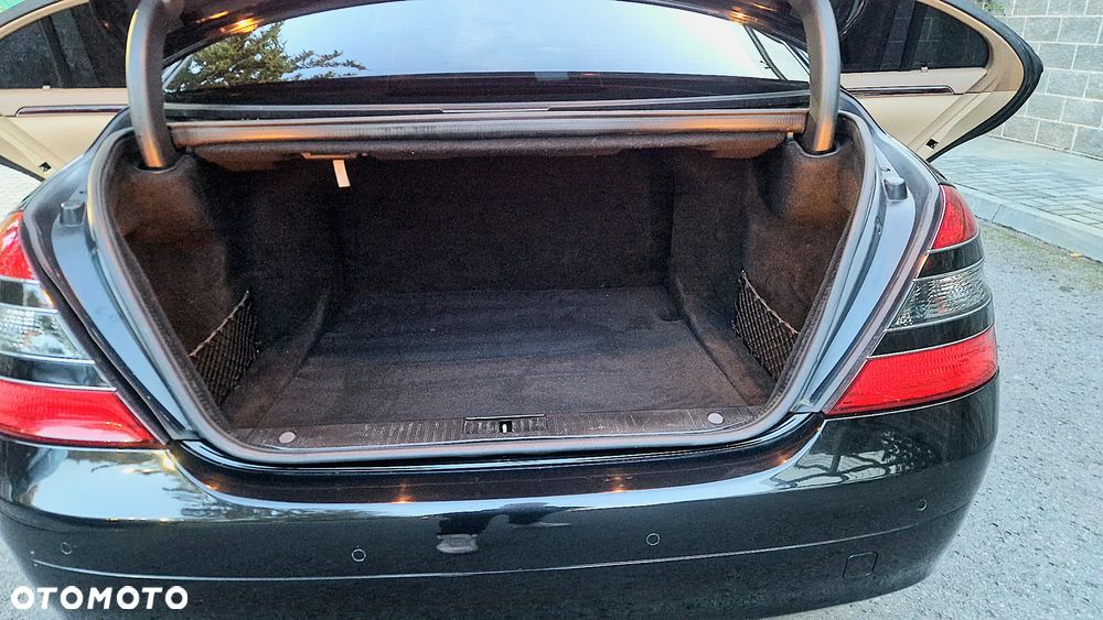 Mercedes-Benz Klasa S 320 CDI 4Matic DPF 7G-TRONIC - 36