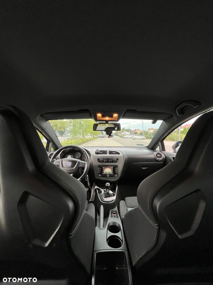Seat Leon 2.0 TSI Cupra R - 8