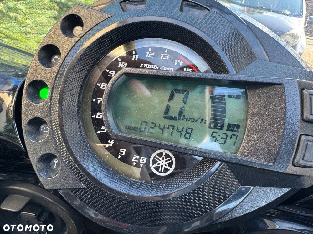 Yamaha FZ6 - 8