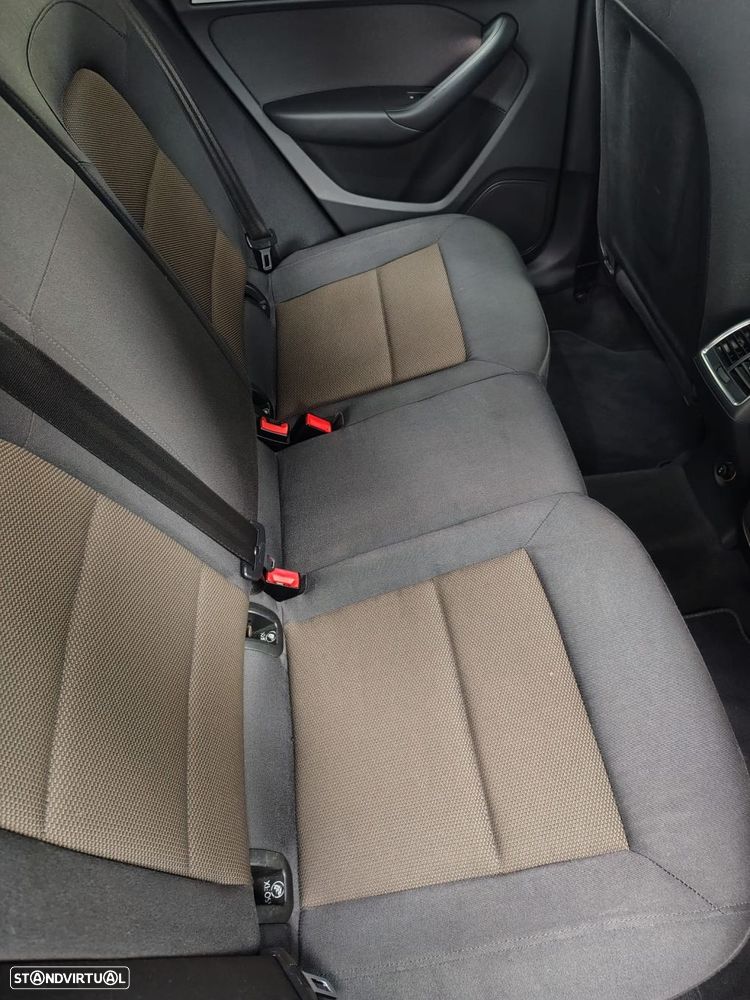 Audi Q3 2.0 TDI - 12